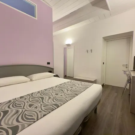 Hotel Europa 3*