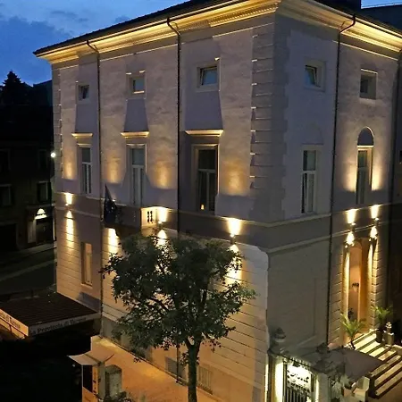 Europa 3*